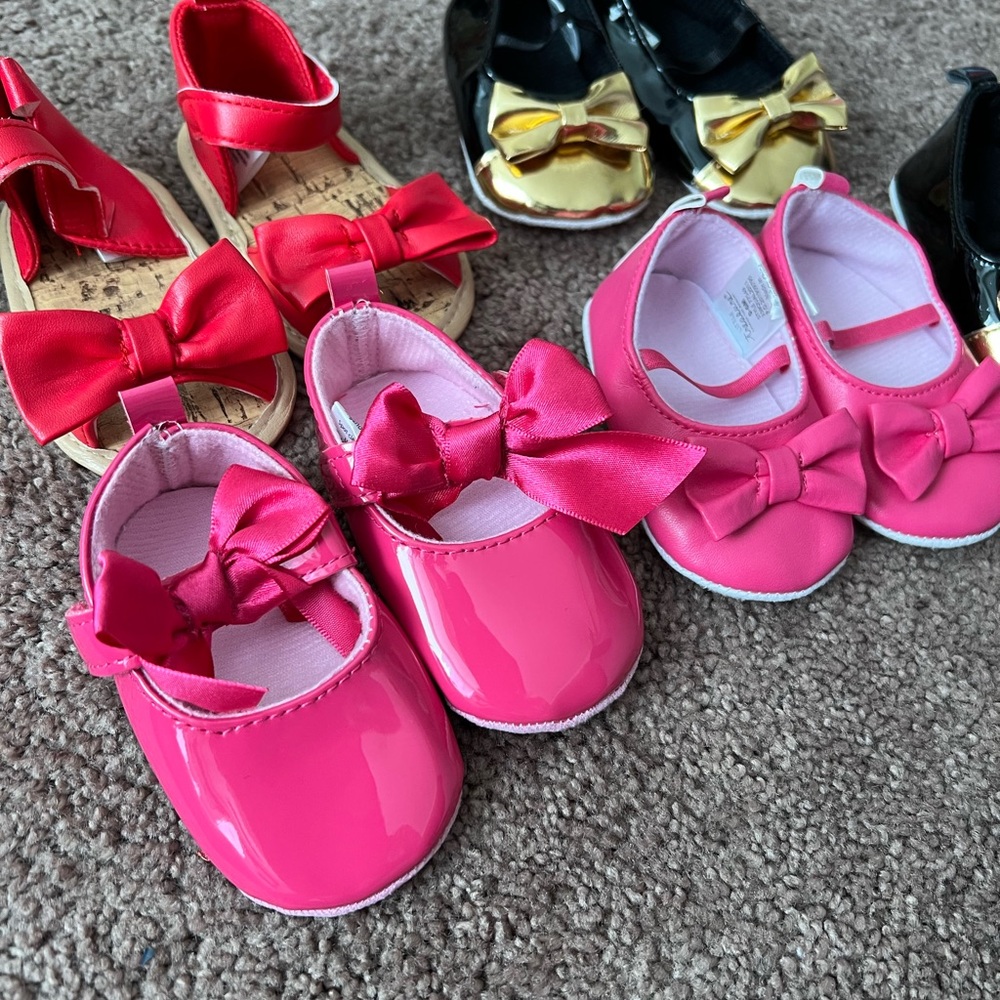 5 pairs of baby girl shoes